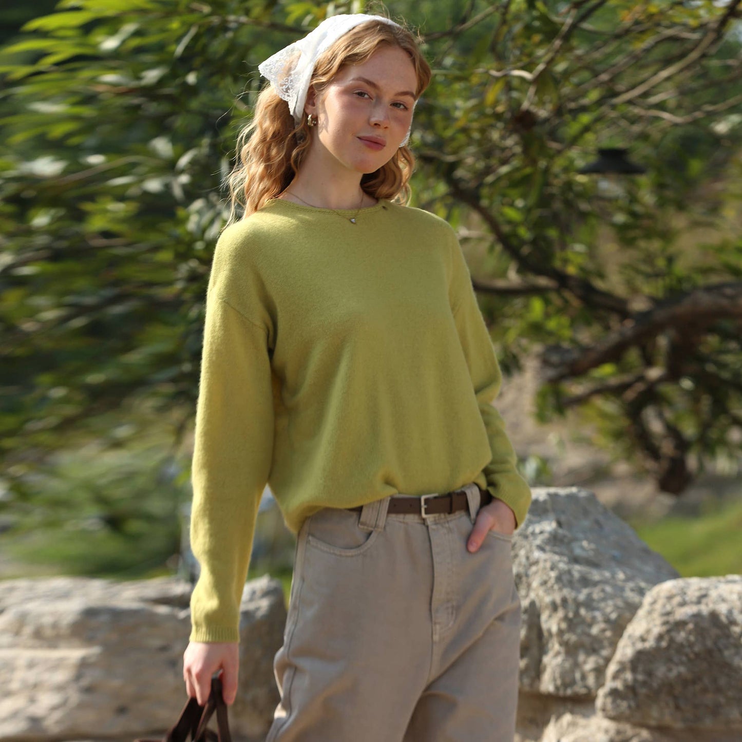 Solid color round-neck basic style wool sweater