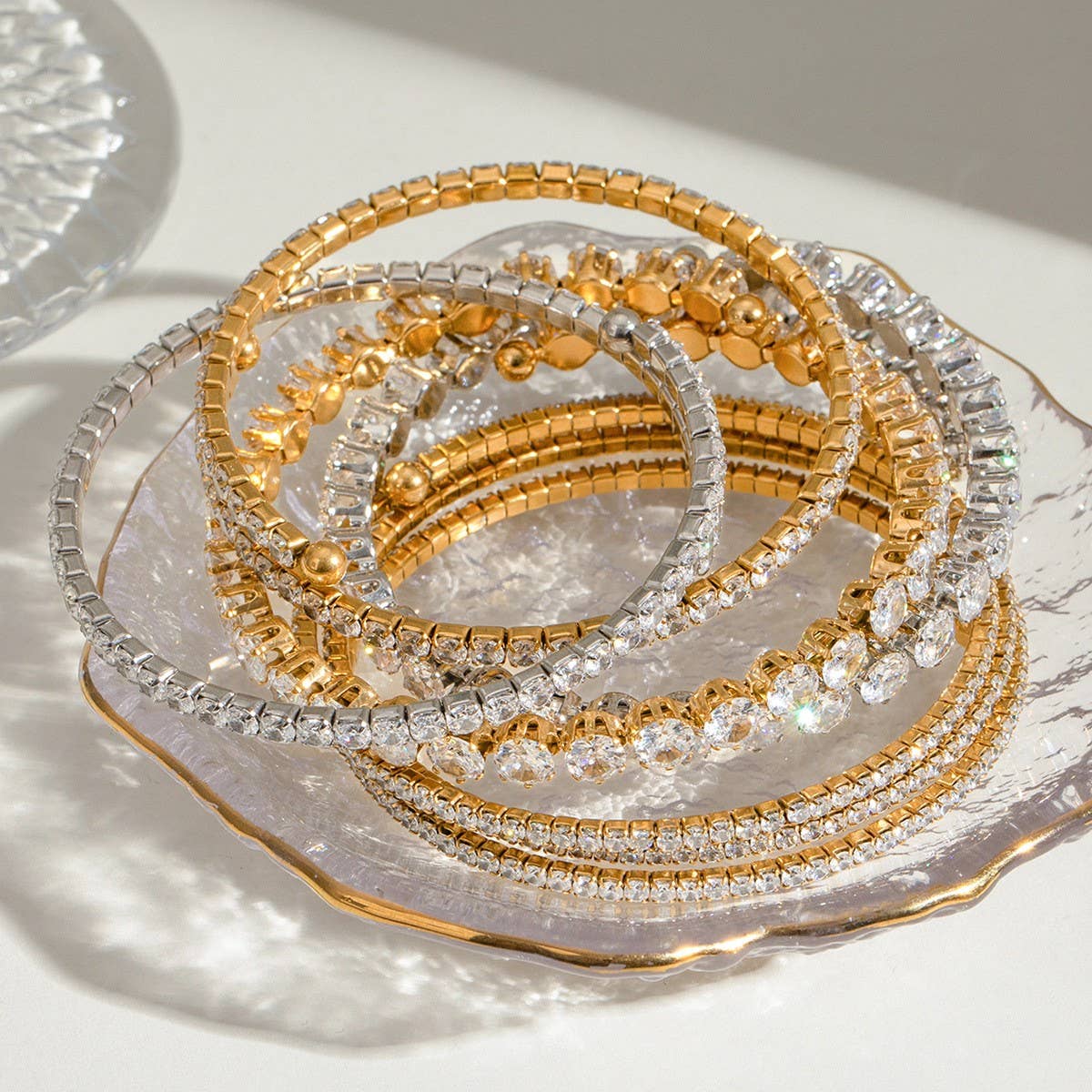 18K Gold White Zircon Full Pave Cuff Bracelet_CWAJE4659