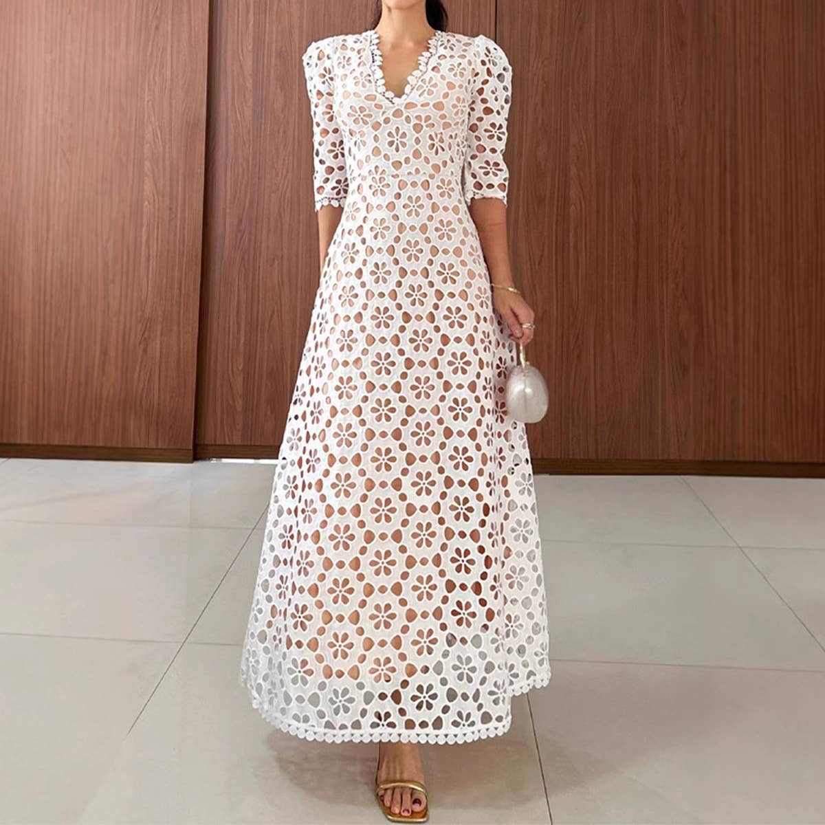 LACE HIGH-WAISTED FIVE-QUARTER SLEEVE V-NECK DRESS