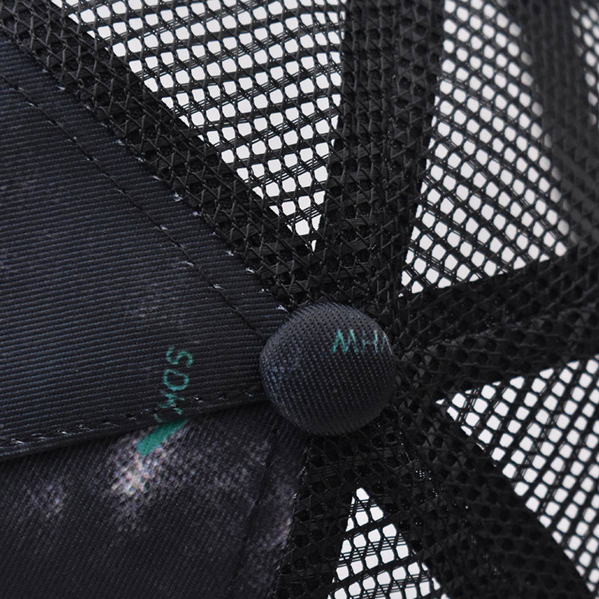 VINTAGE LETTERING EMBROIDERED PATCH TRUCKER HAT_CWAH1372