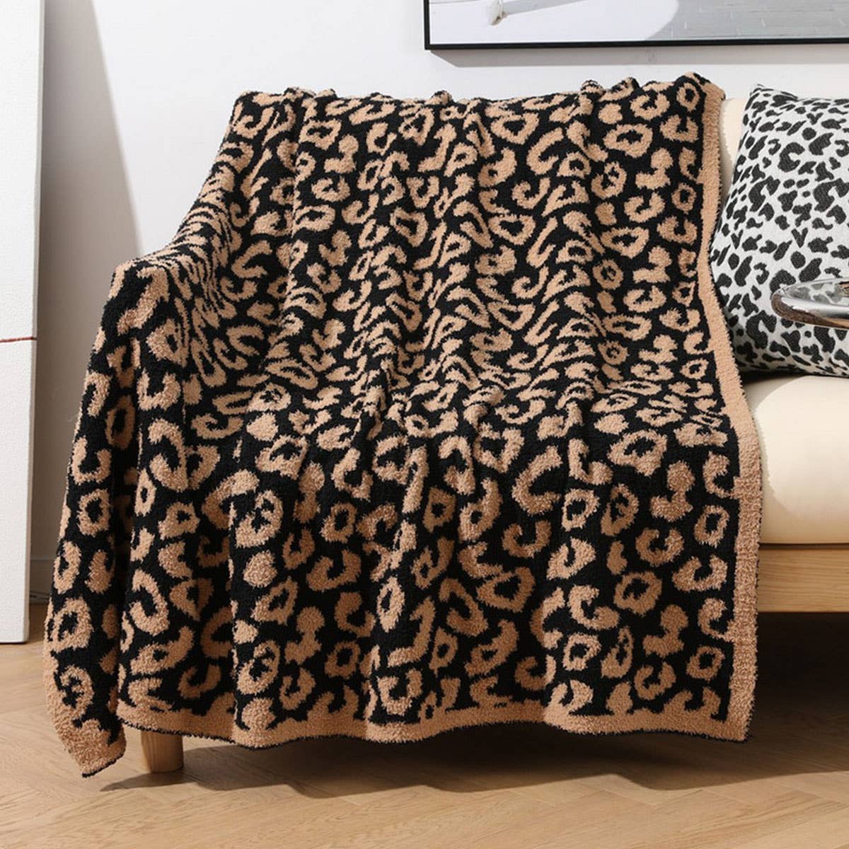 KNITTED LEOPARD PRINT LIGHTWEIGHT SOFA BLANKET