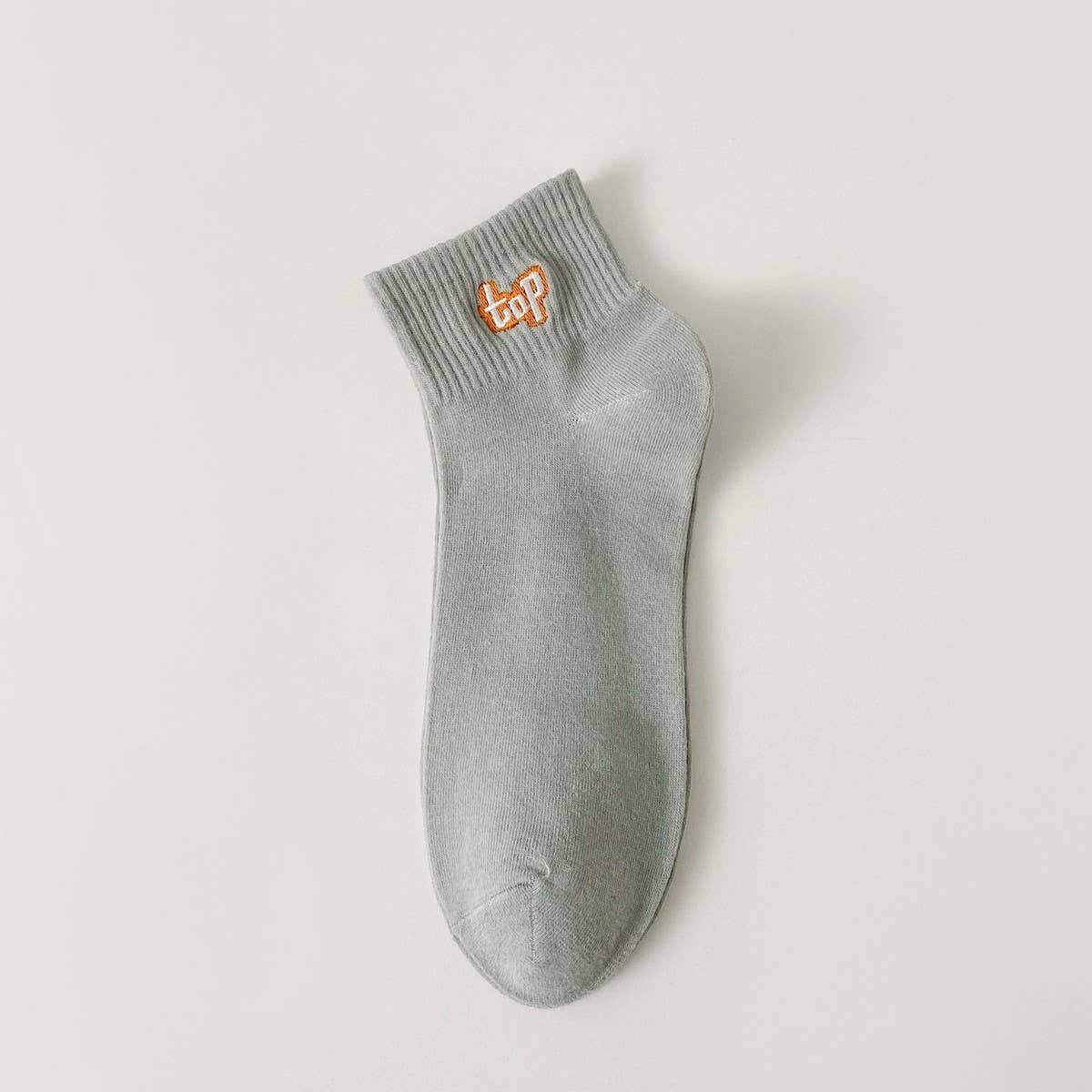 NEW EMBROIDERED SPORTS SOCKS FOR MEN