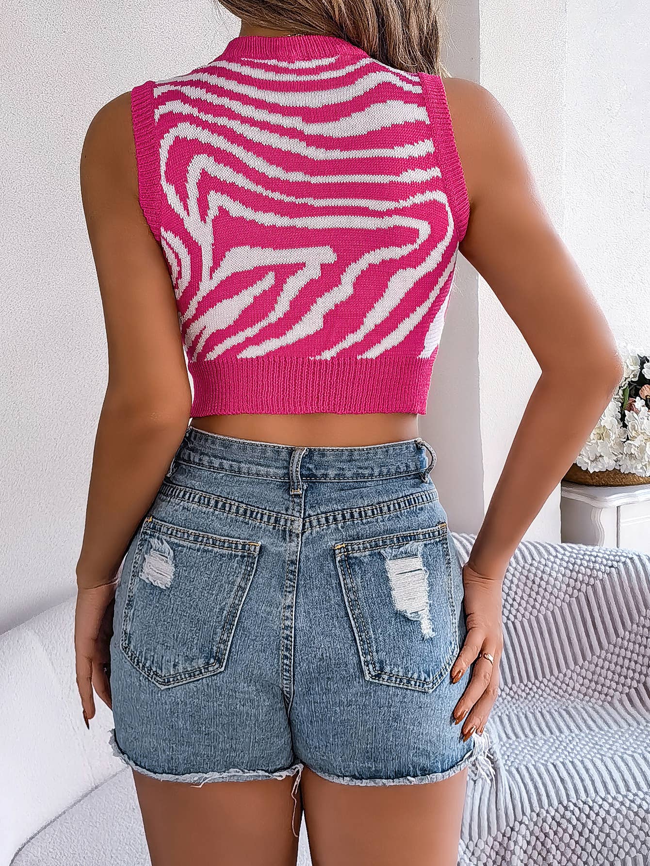 ZEBRA-PRINT CROP KNIT HOLIDAY TOP