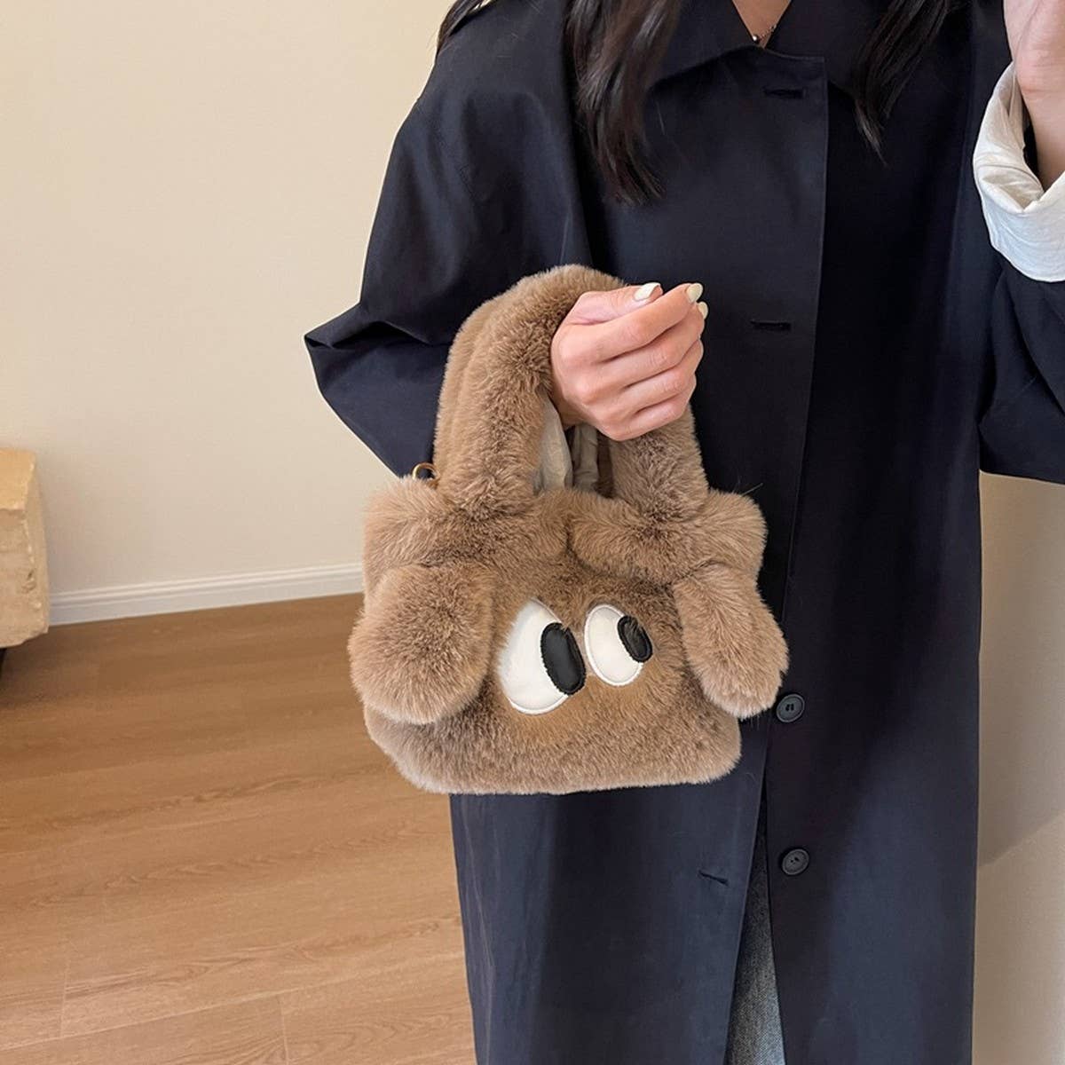 WINTER CUTE CARTOON SMALL SQUARE HANDBAG PLUSH BAG_CWAB3985