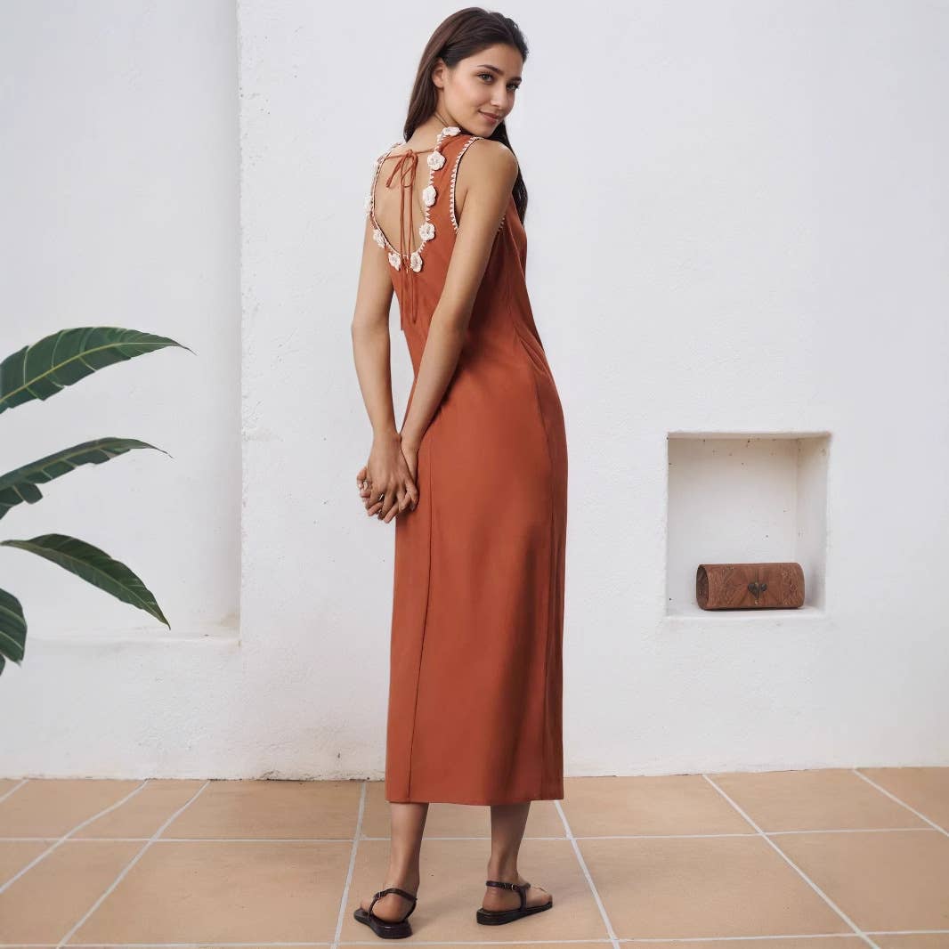 Round-neck embroidered flower pearl evening dress