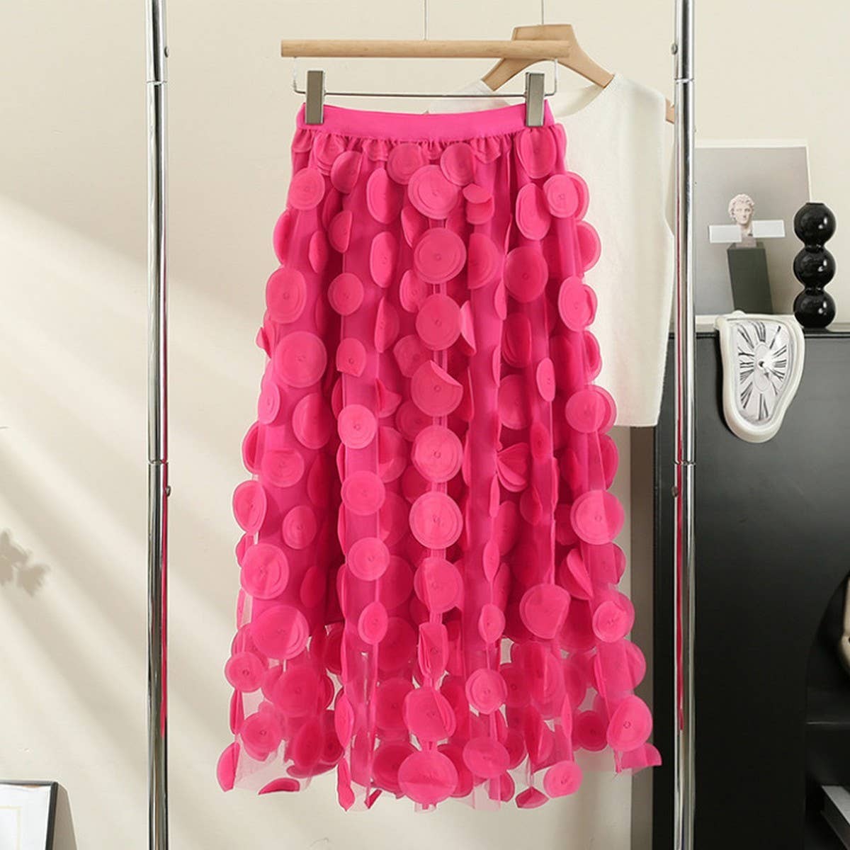 THREE-DIMENSIONAL FLORAL TULLE MESH SKIRT