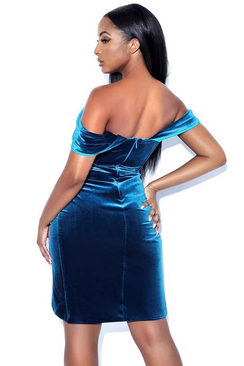 CWDSD10676_VELVET OFF SHOULDER CORSET SLIT EVENING DRESS