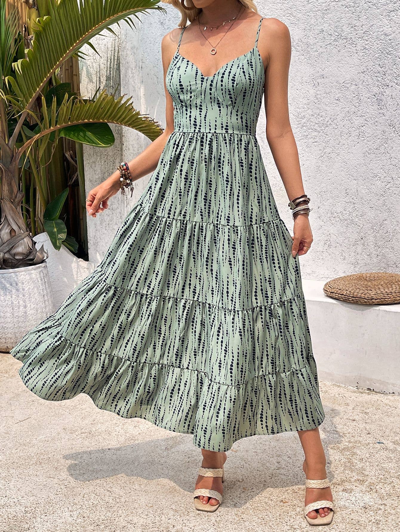 Irregular stripes hollowed-out back long dress