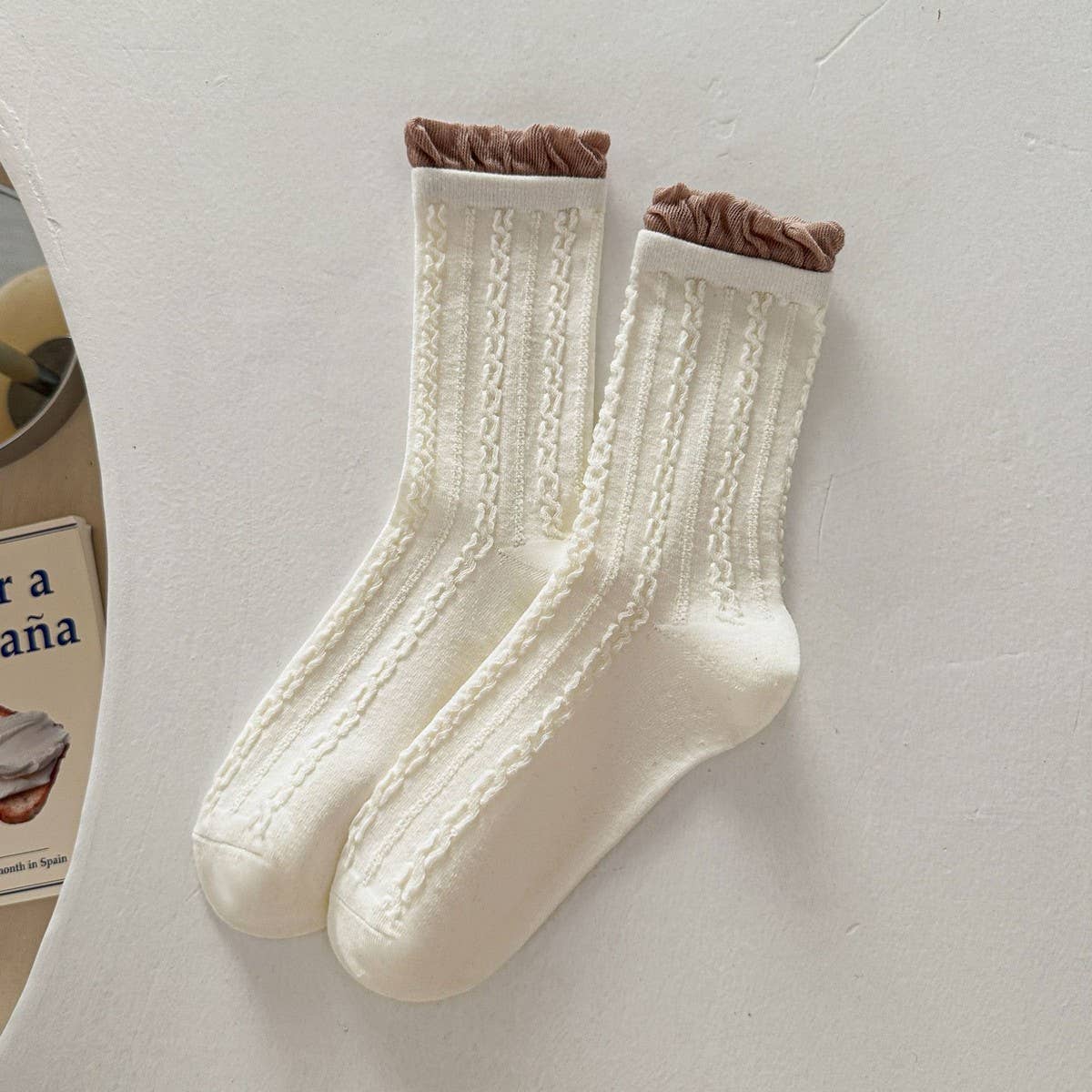 Twist Lace Ruffle Crew Socks For Women