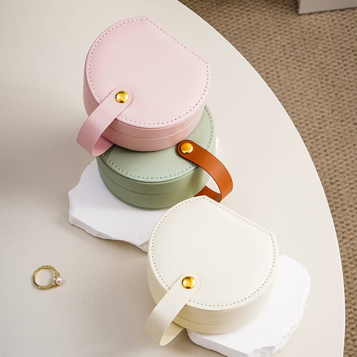 CREATIVE PORTABLE JEWELRY STORAGE BOX