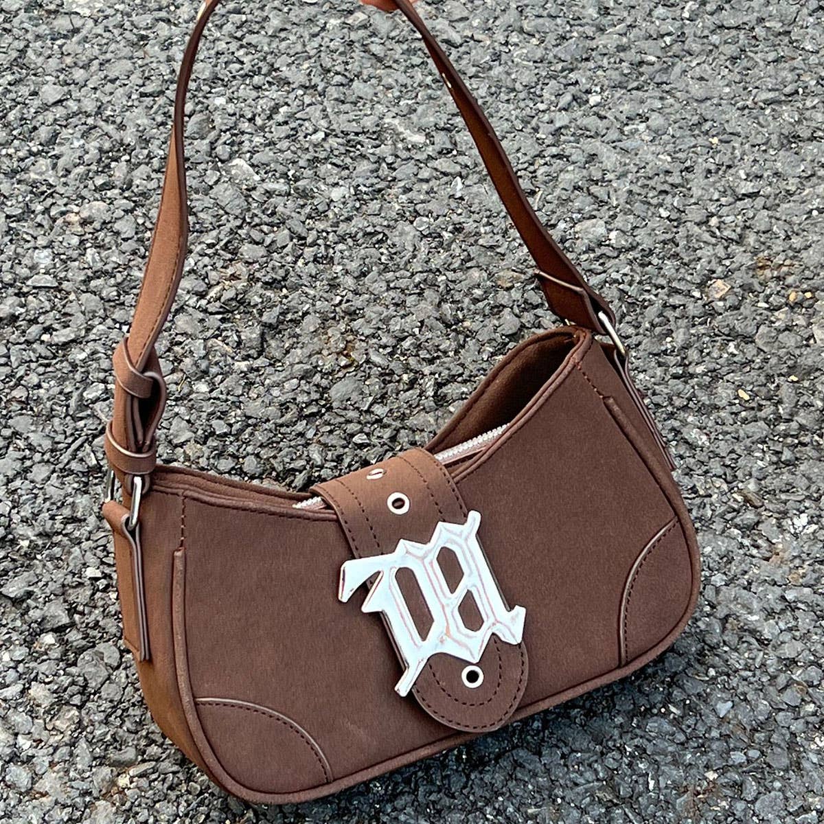 RETRO UNDERARM PORTABLE MESSENGER BAG_CWAB0968