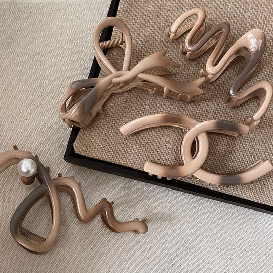 MAILLARD GRADIENT WAVE SHARK CLIP_CWAHA1299