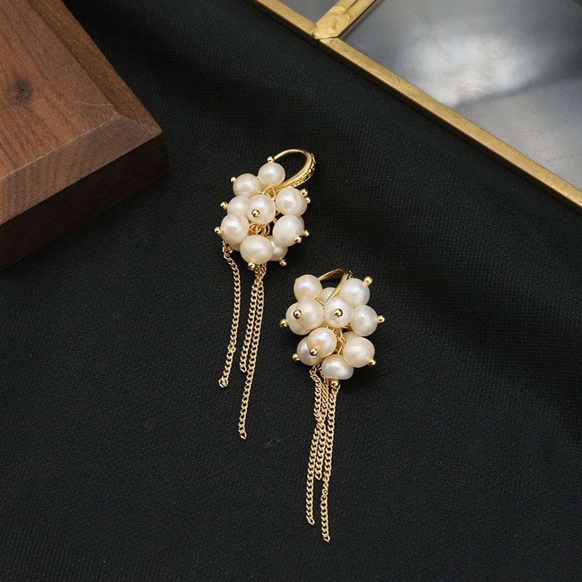 NEW HIGH-END RETRO TASSEL PEARL EARRINGS