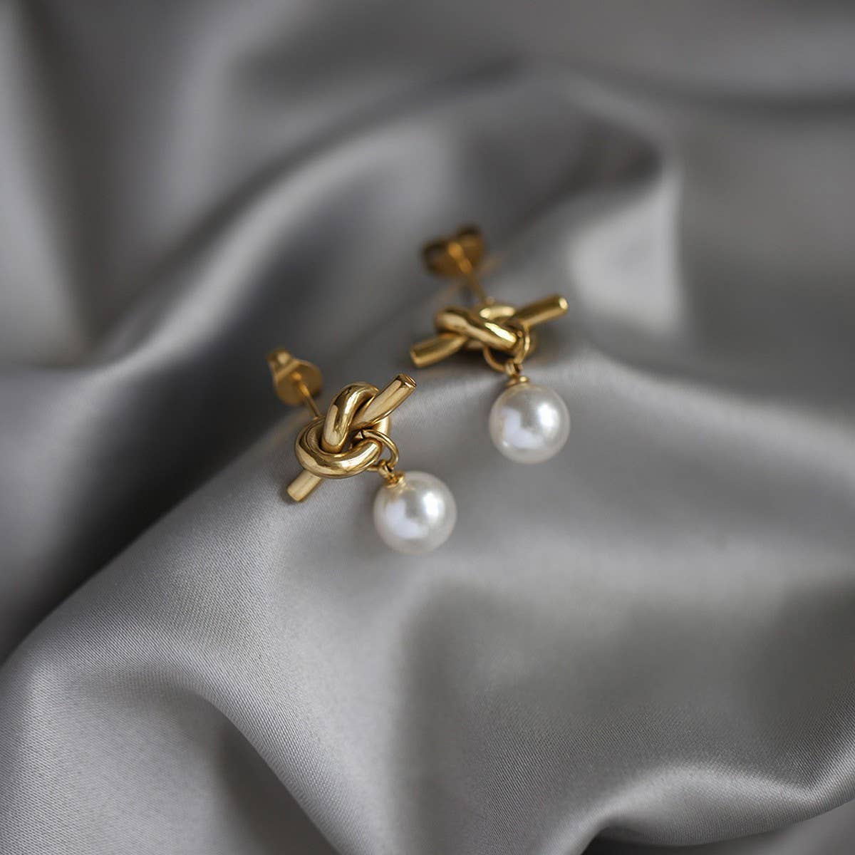 Rope Knot Grey Pearl Stud Earrings Gold White