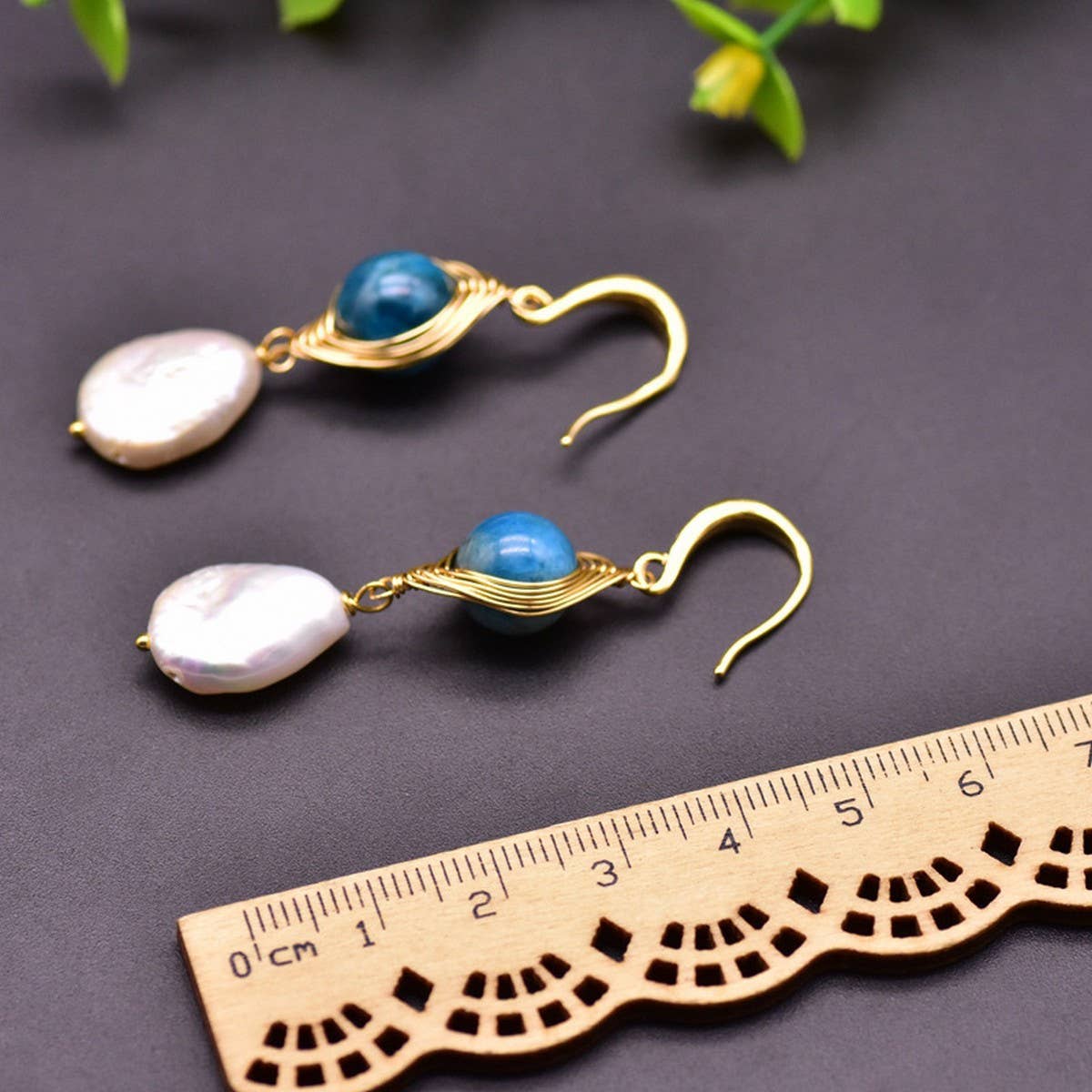 NEW HIGH-END FRESHWATER PEARL EARRINGS