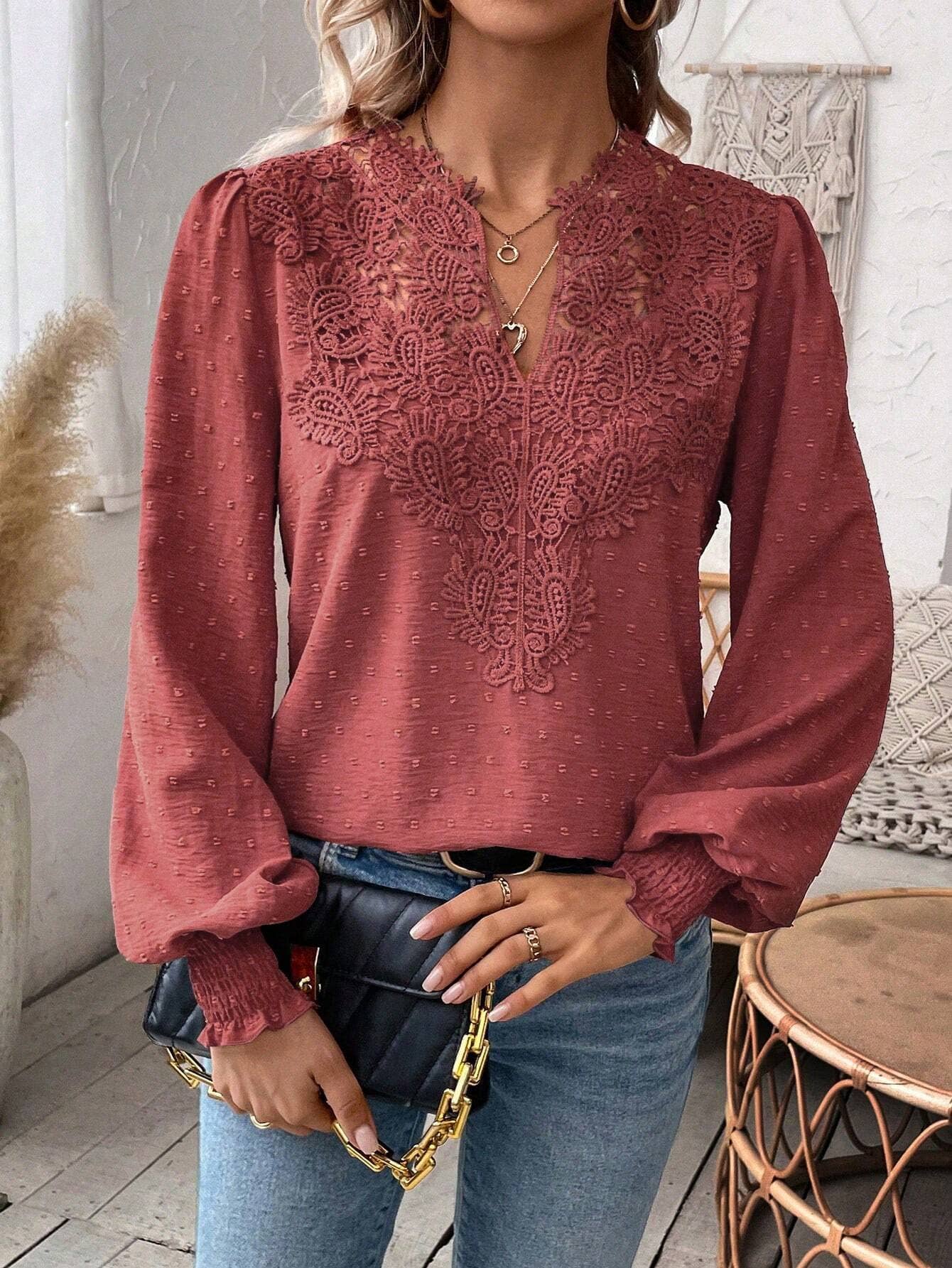 V-neck lace solid-color long-sleeved T-shirt