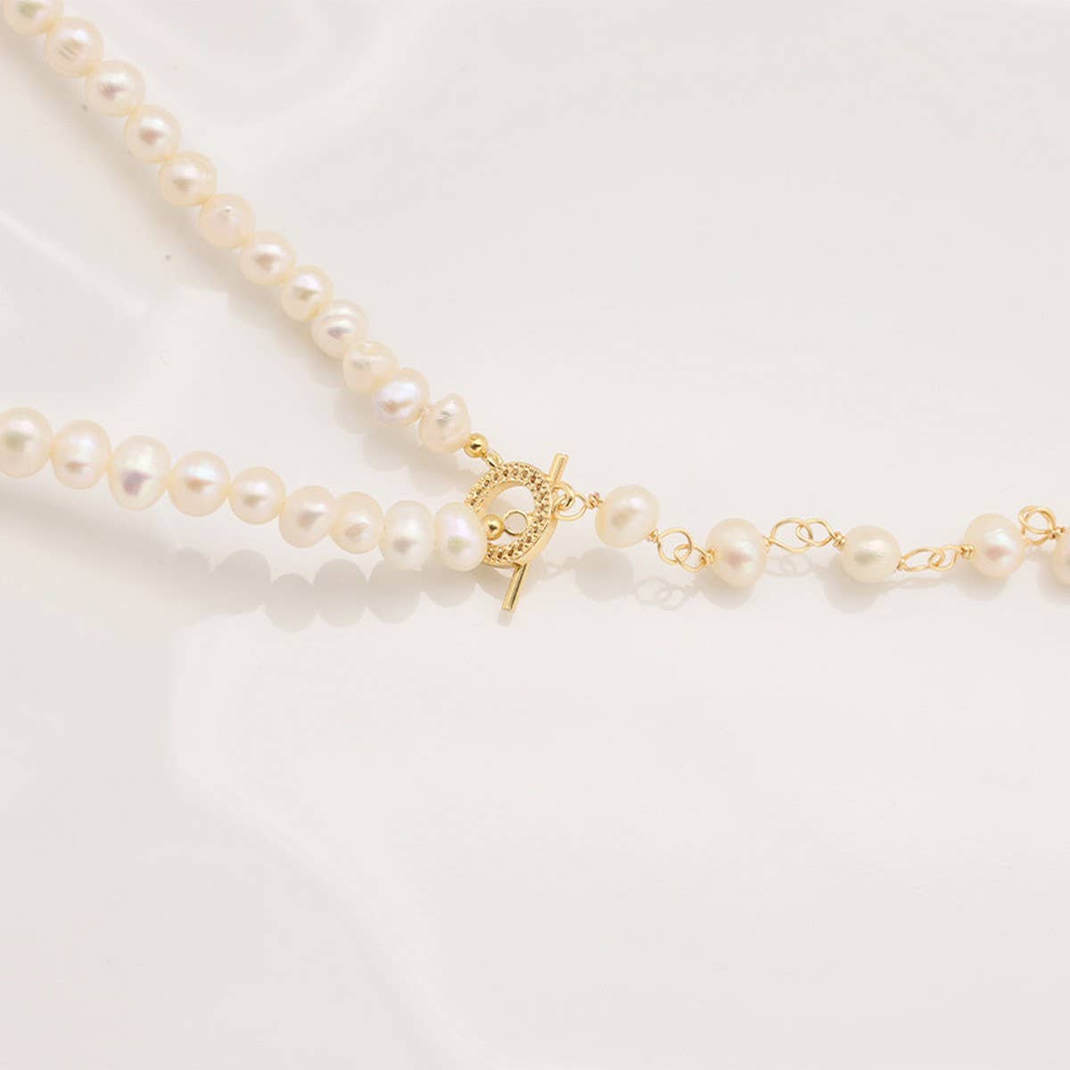 HIGH-GRADE FRESHWATER PEARL SWEATER NECKLACE