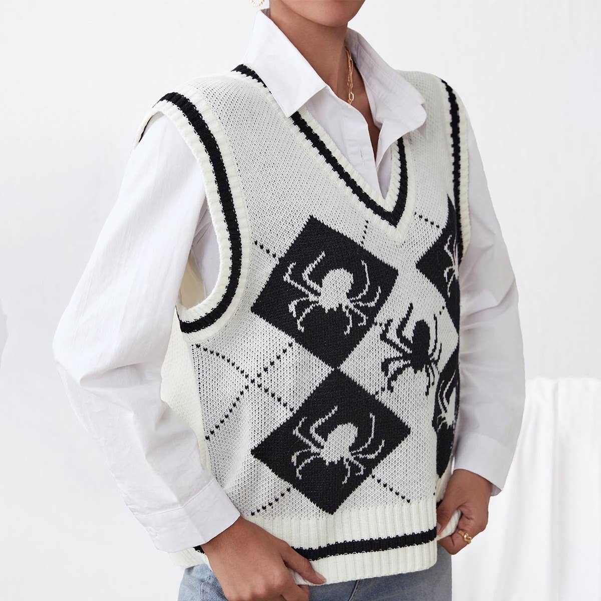 WORN WITH KNITTED HALLOWEEN V-NECK PULLOVER VEST