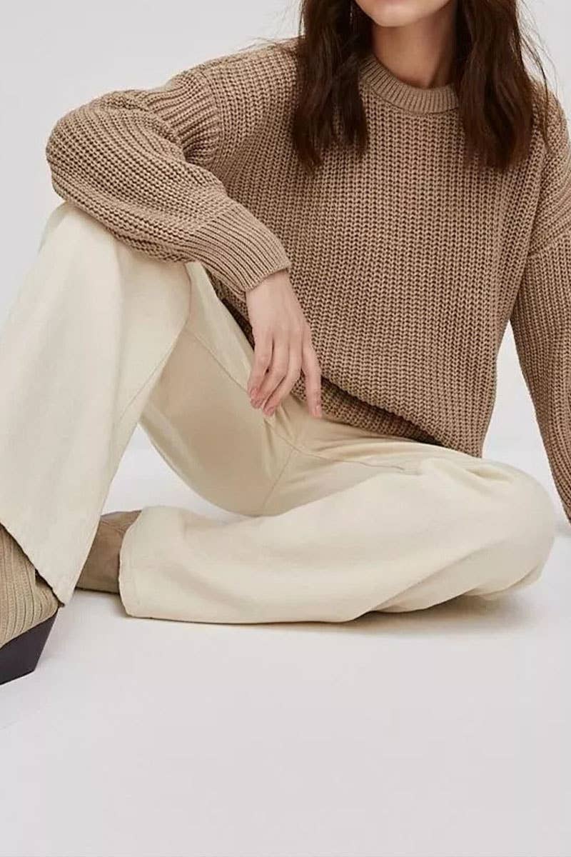 Large-size long-sleeved sweater with thick needles