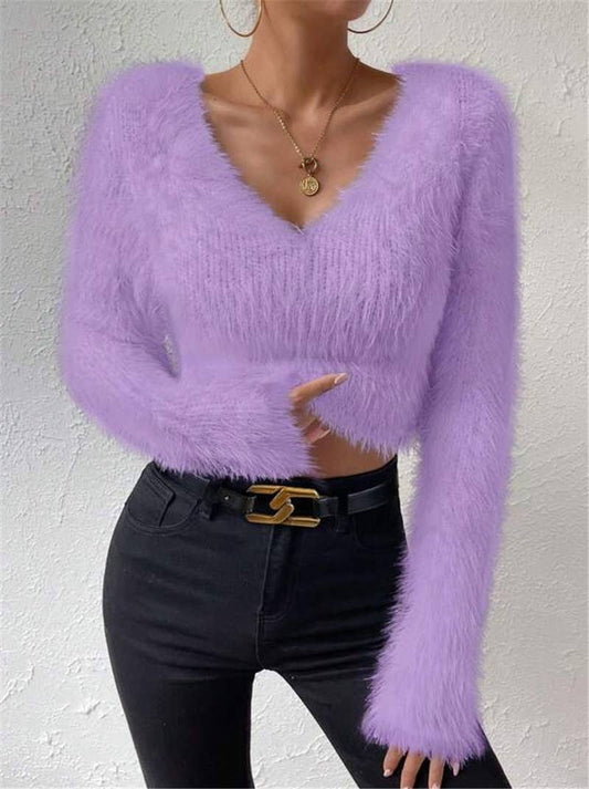 Solid-color V-neck fitted plush short sweater