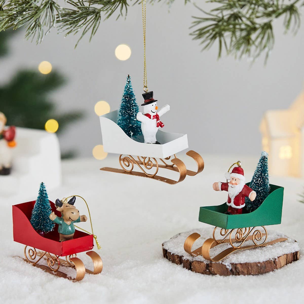 CWMM10417_CHRISTMAS SLEIGH ORNAMENT NORDIC DECOR
