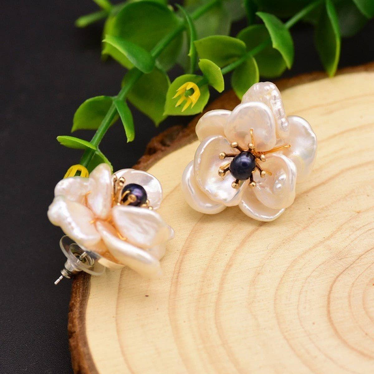 HIGH-END FLOWER ANCIENT STYLE SWEET EARRINGS