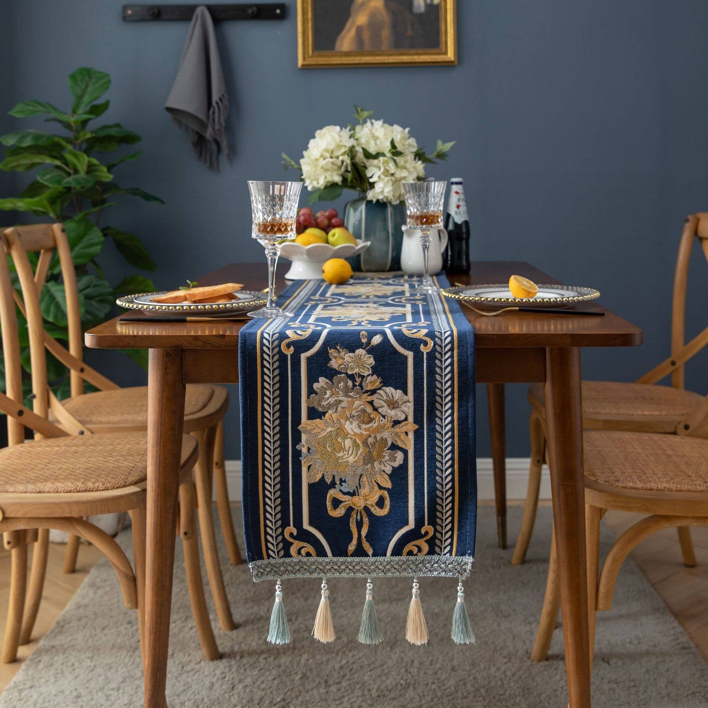 ELEGANT MULTI PATTERNED TABLE RUNNER