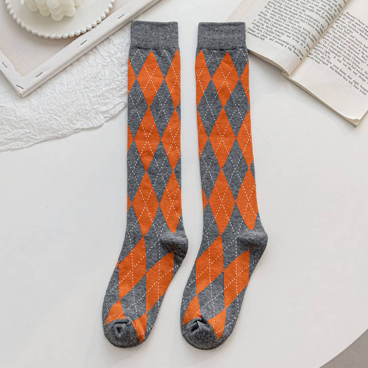 NEW LARGE DIAMOND RETRO MID-TUBE SOCKS