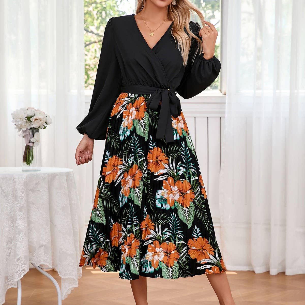 V-neck print long-sleeved pleated dress
