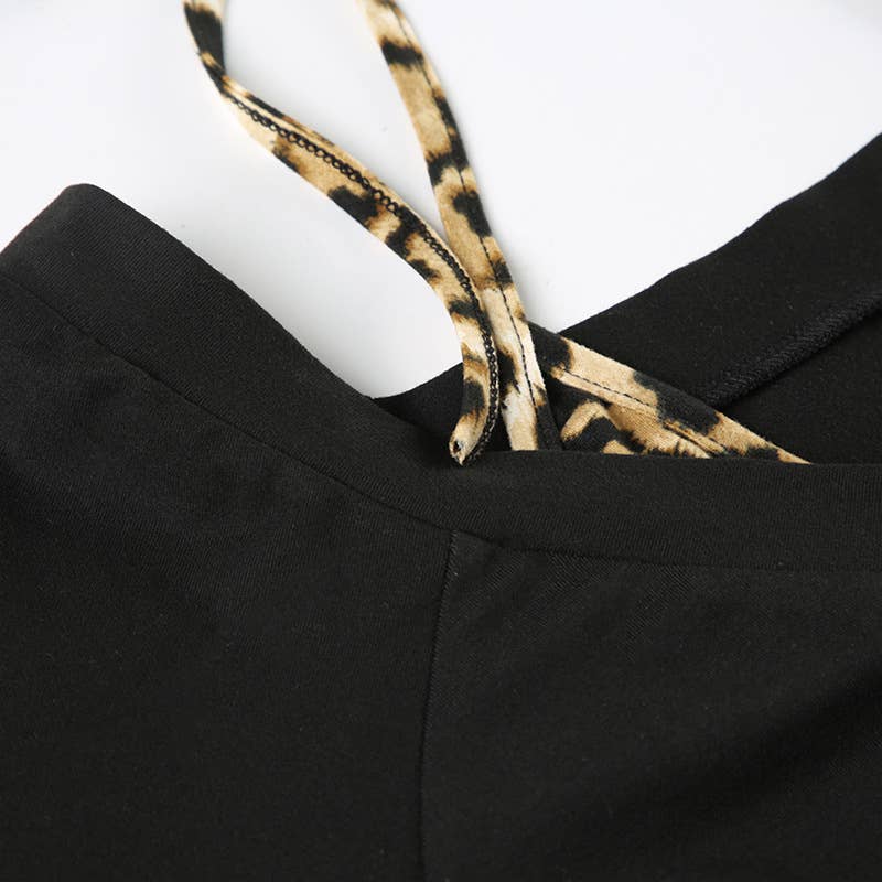 Leopard print fake two neckline slimming Top