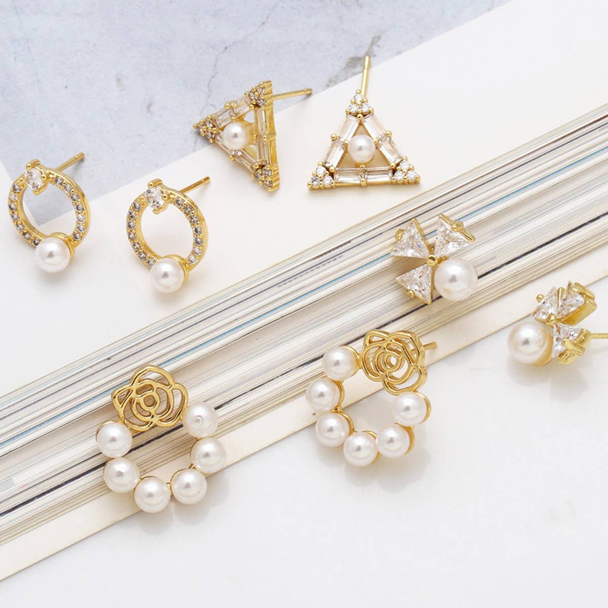 COPPER PLATED 18K GOLD FLOWER PEARL EARRINGS