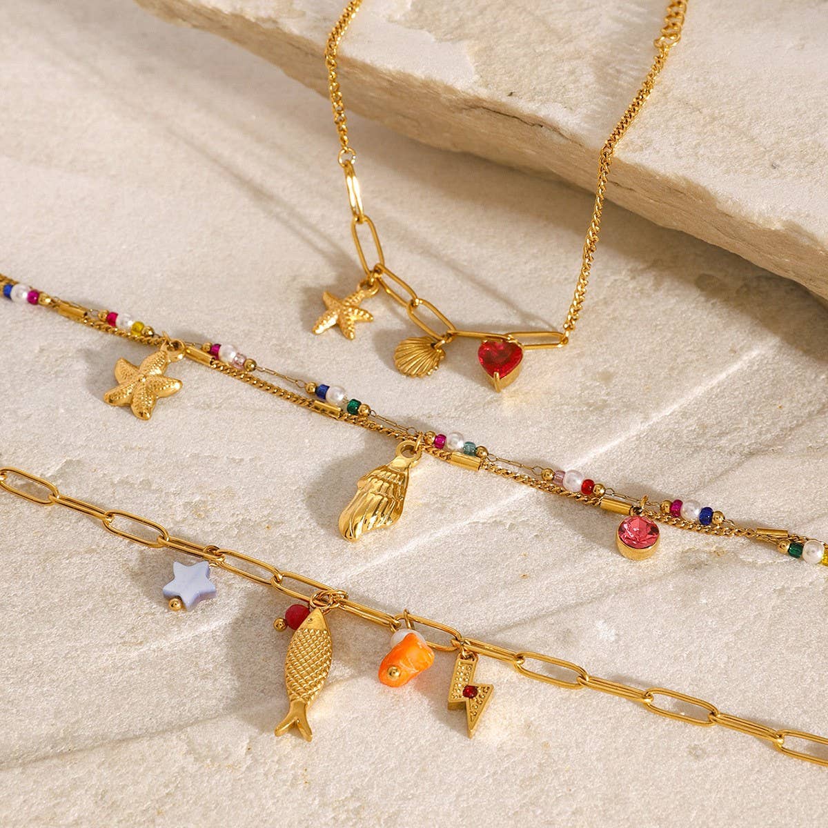 18K Gold Fish Star Pearl Bracelet in Steel_CWAJE4642