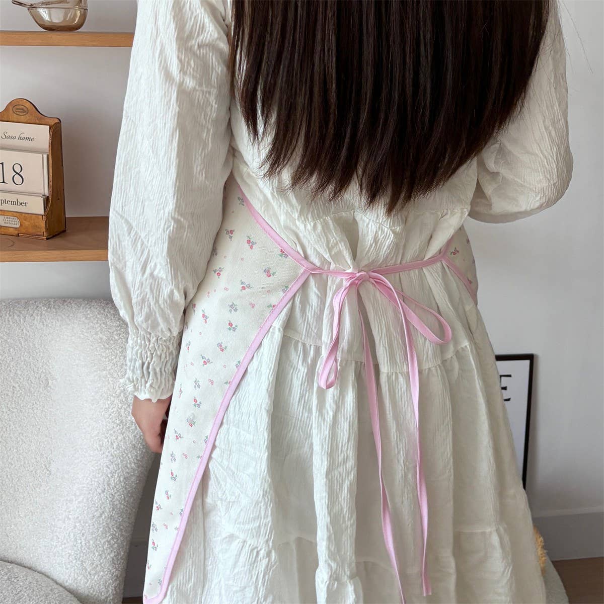 SMALL FRESH HALF-LENGTH CANVAS FLORAL APRON_CWMM5843
