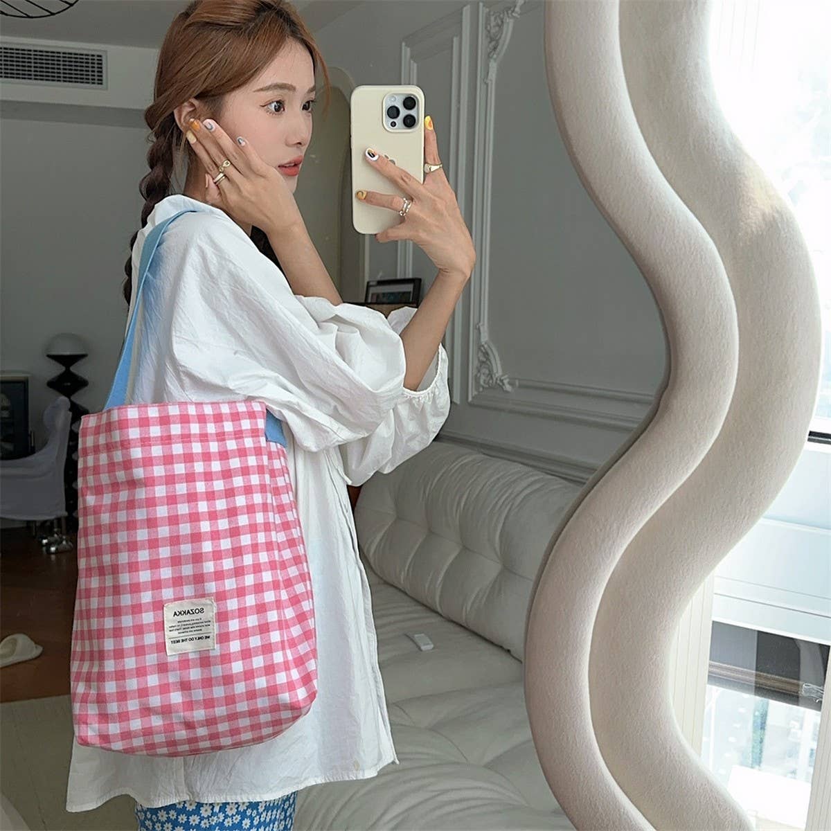 CWAB3908_CONTRAST CHECK CANVAS SHOULDER TOTE BAG