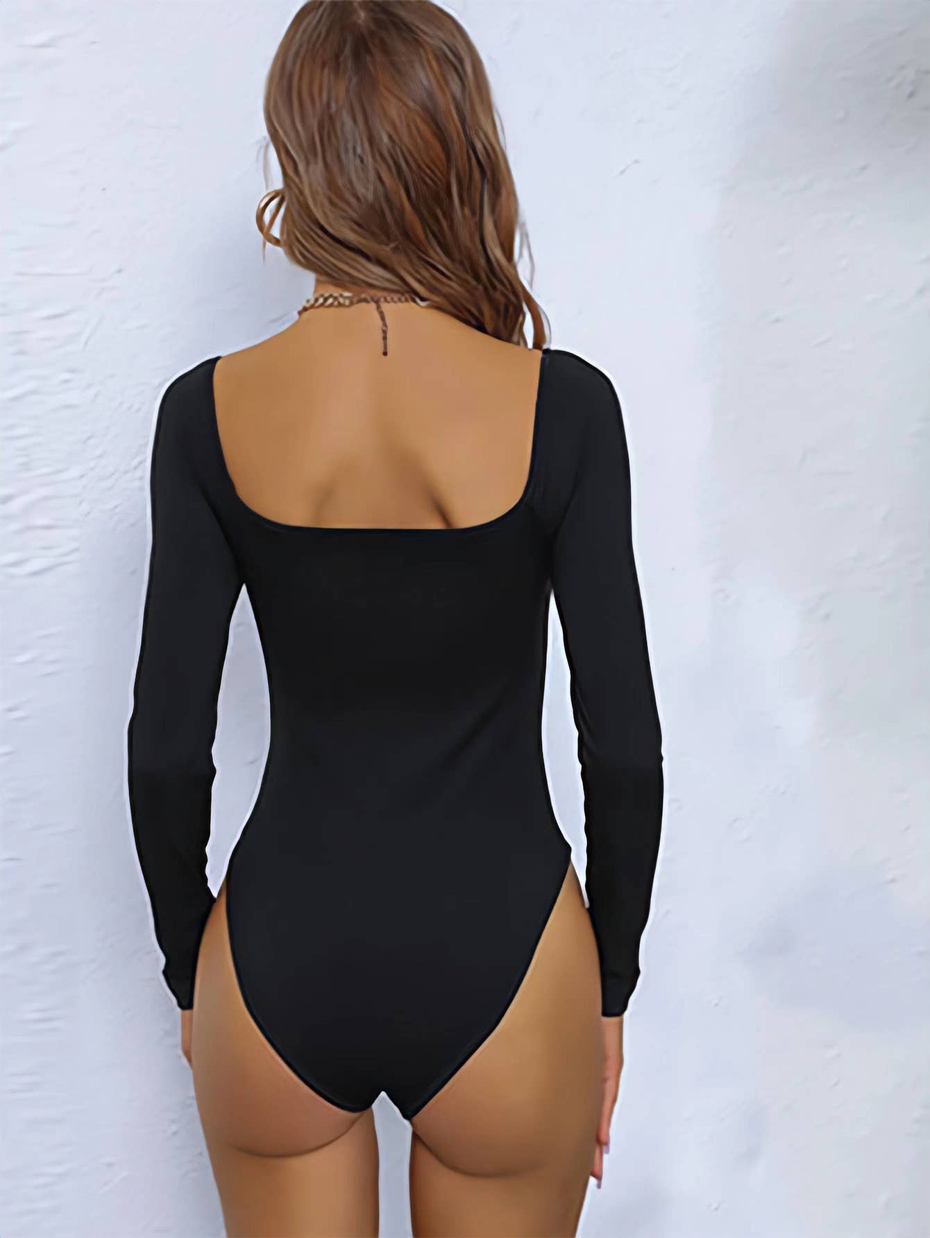 SQUARE COLLAR SIMPLE COMFORTABLE WEAR BASE