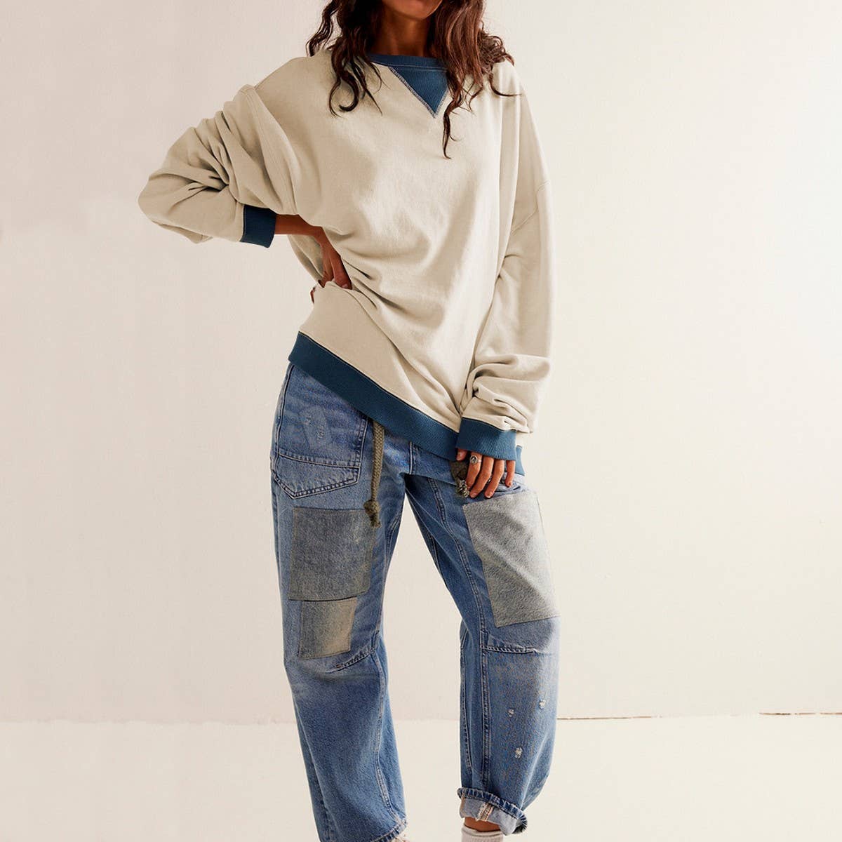 Solid color crew-neck split loose sweatshirt hoodie