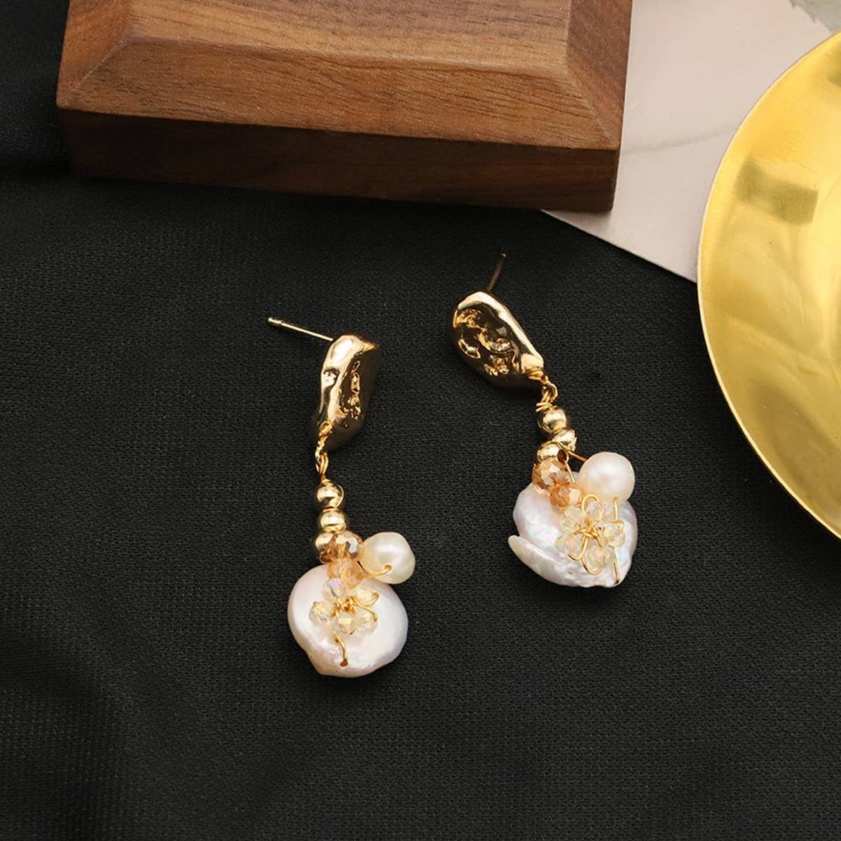 NEW HIGH-END ALL-MATCH NATURAL PEARL EARRINGS