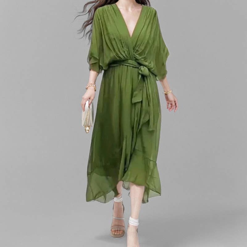 Solid color lace-up deep V-neck batsleeve dress