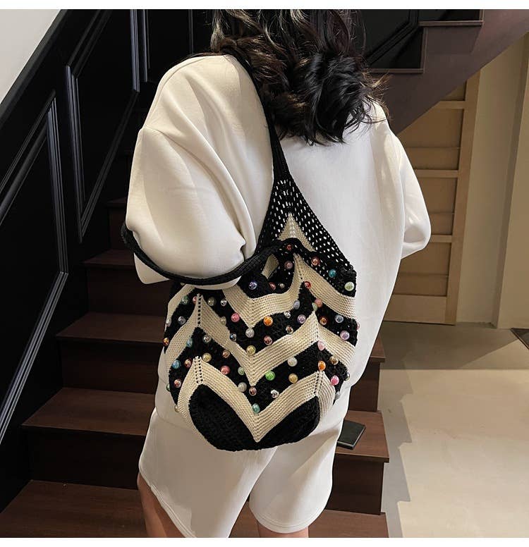 Pearl hollowed-out large-capacity underarm bag