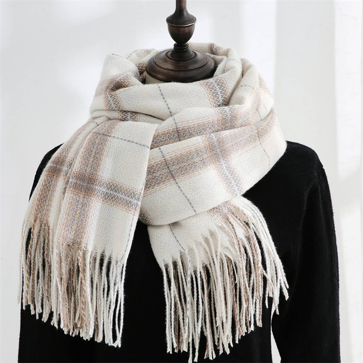 SWEET AND FASHIONABLE PLAID SCARF FOR WOMEN
