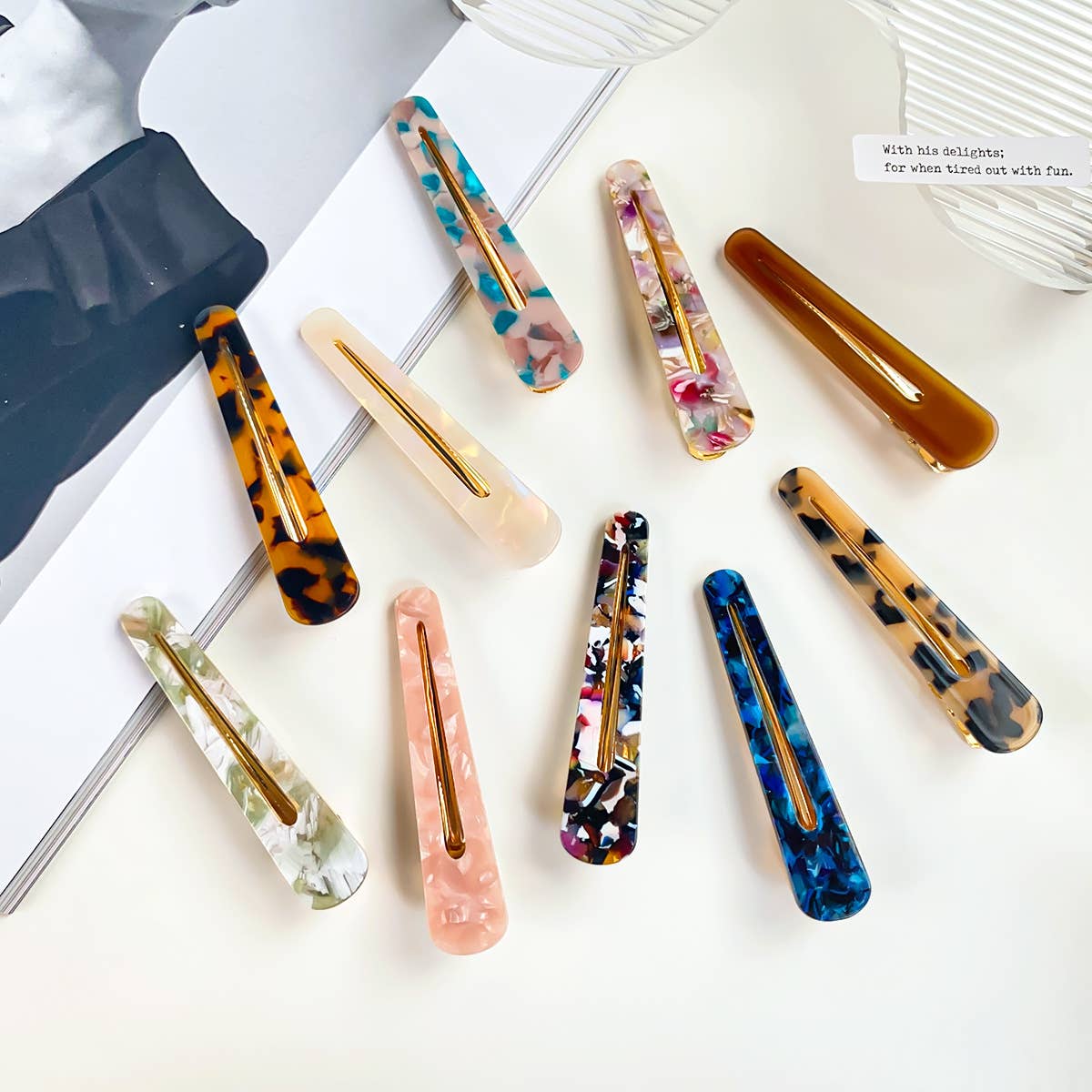 Teardrop duckbill shaped acetate plate hair clip