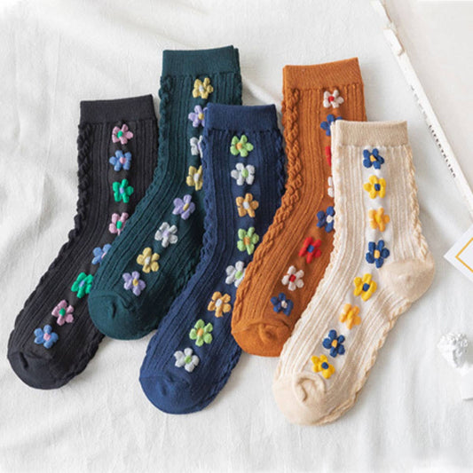 COLOR MATCHING FLOWERS DECORATED MID-TUBE SOCKS