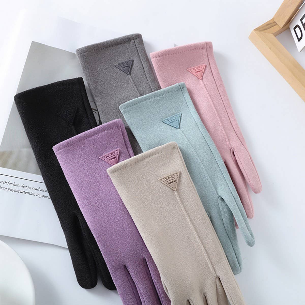 WOMEN'S WARM TOUCH SCREEN GLOVES