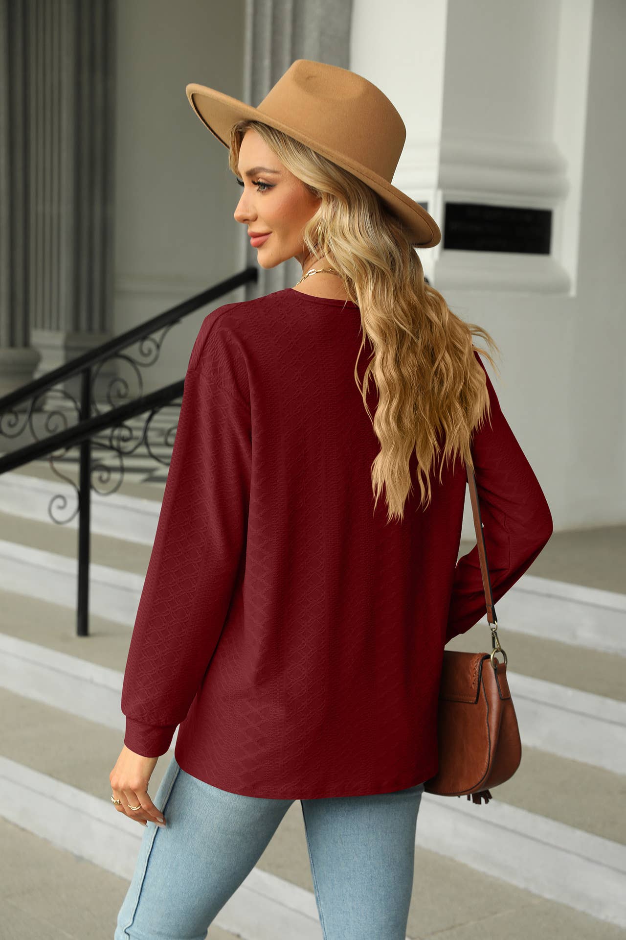 SOLID COLOR V-NECK BUTTON LONG-SLEEVED T-SHIRT