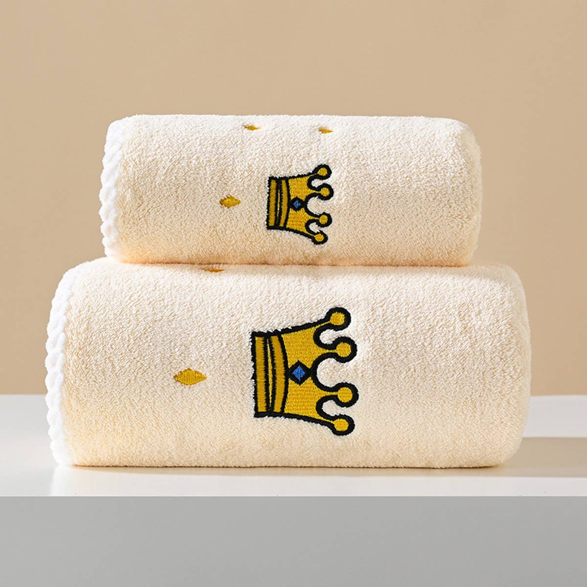 EMBROIDERED THICK CORAL FLEECE BATH TOWEL SET