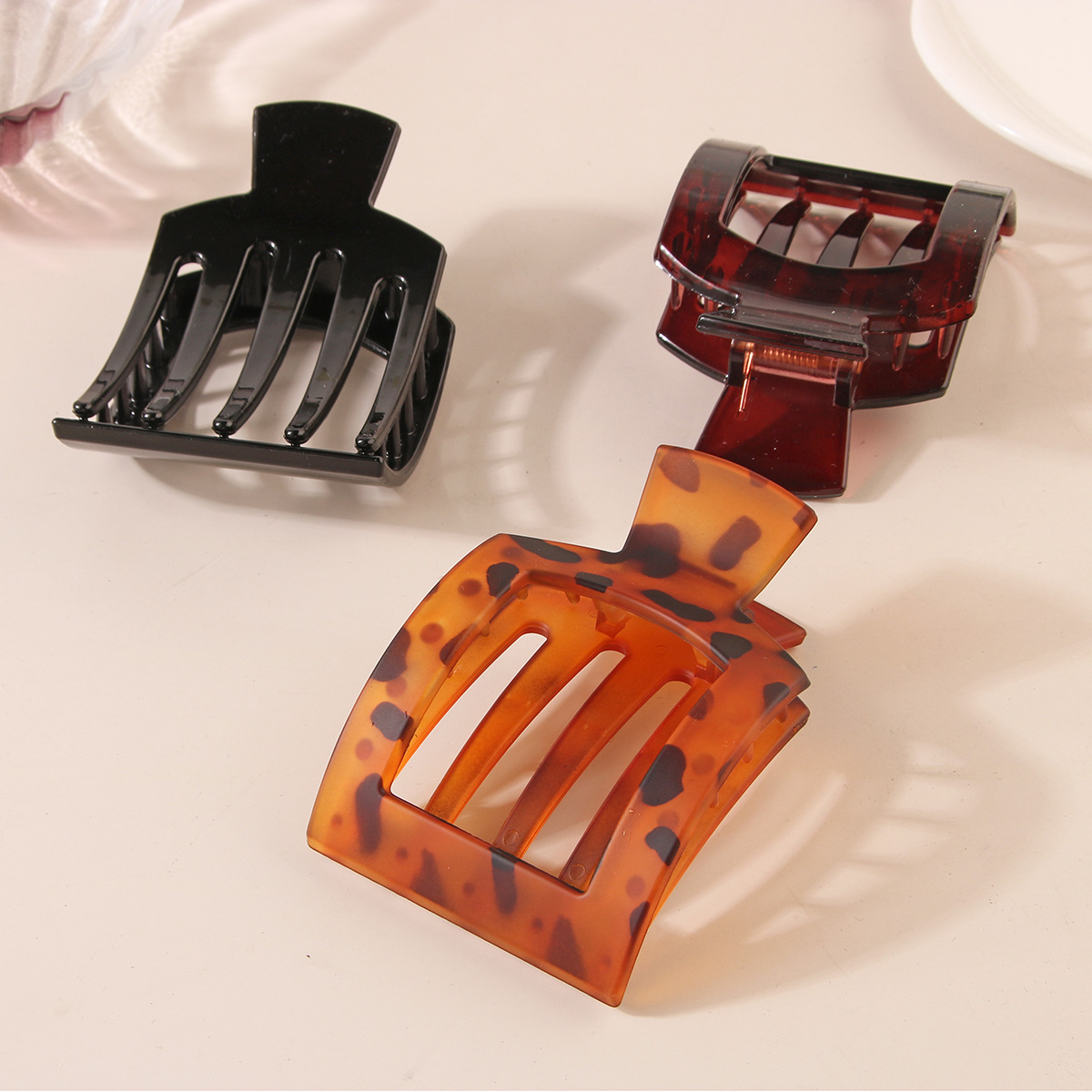 PC Square Hair Clip ??Elegant Updo Claw_CWAHA6517