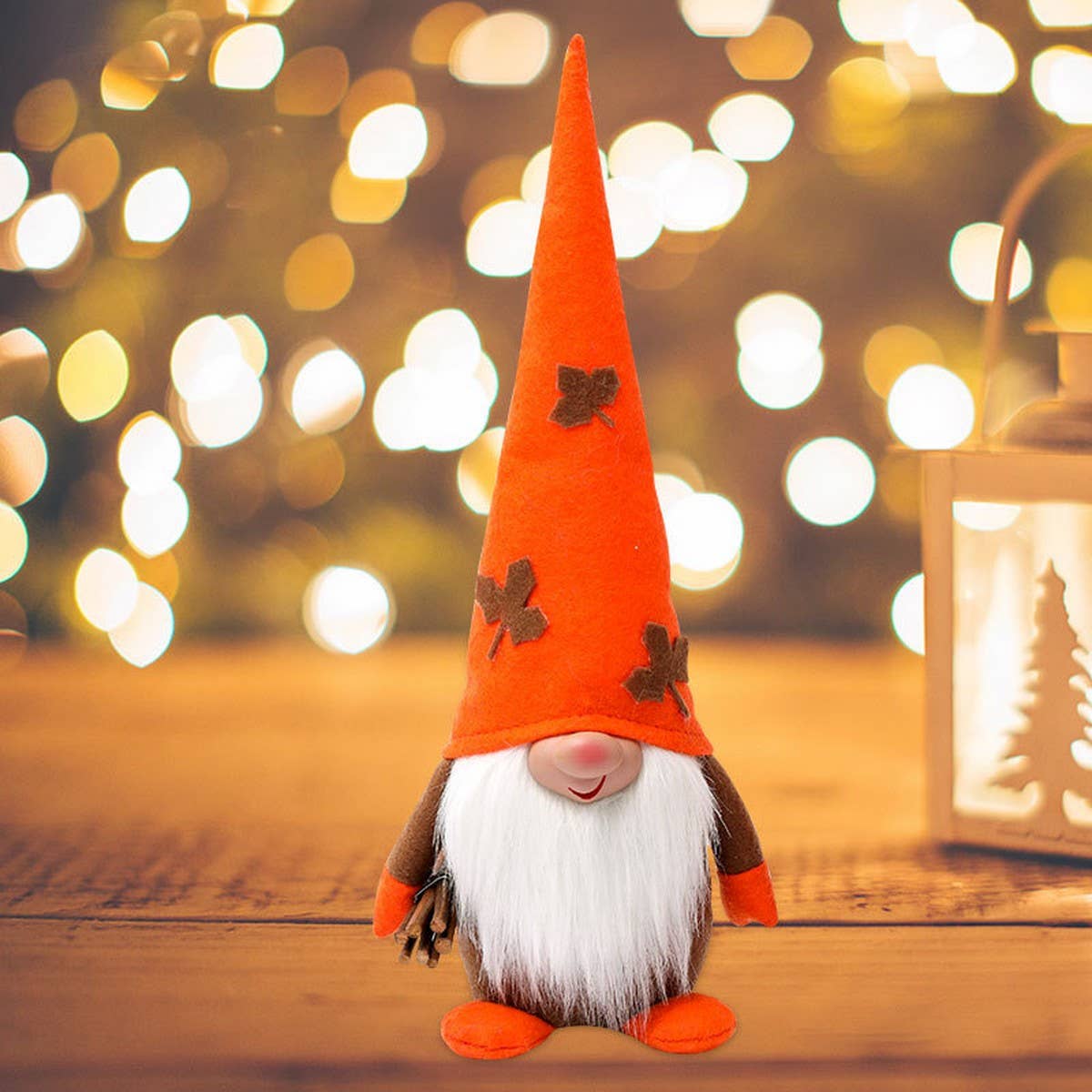 CWMM9525_HARVEST FESTIVAL MAPLE LEAF HAT RUDOLPH ORNAMENT