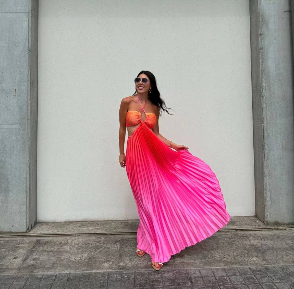 Gradient Halter Pleated Beach Vacation Dress