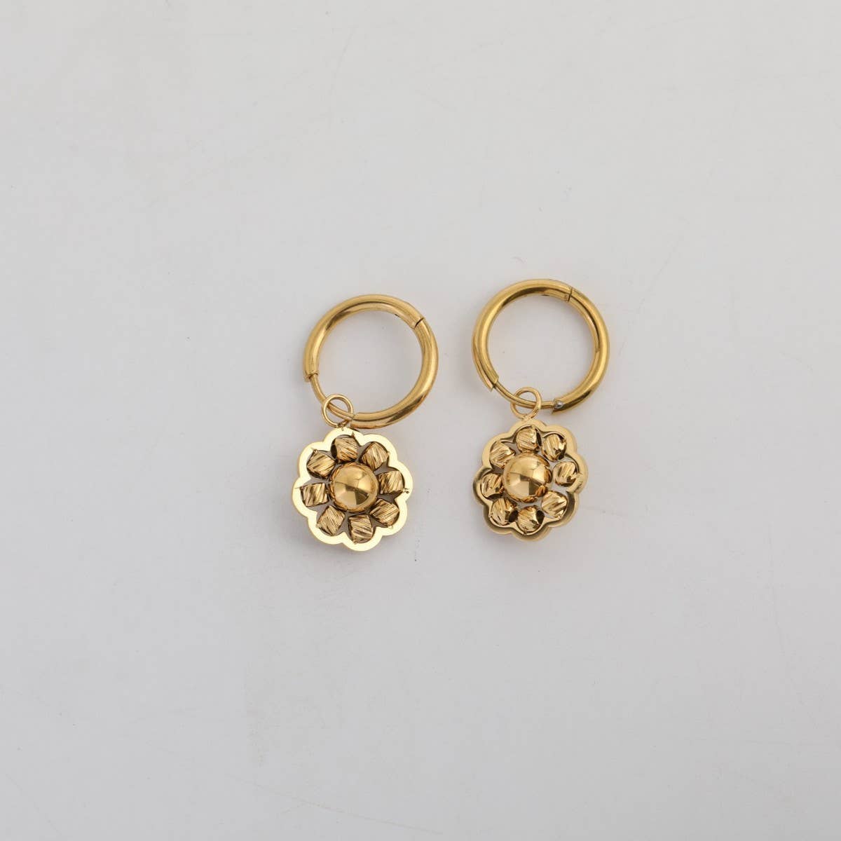 Creative stainless steel mirror pendant earrings