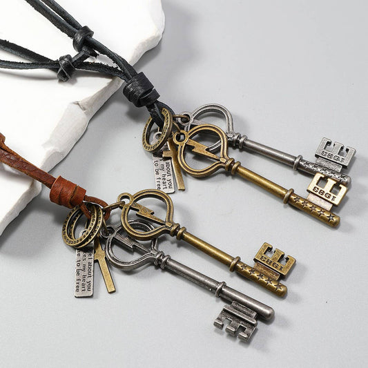 CREATIVE DOUBLE KEY PENDANT COWHIDE NECKLACE